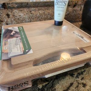 Boos 2" cutting board with drip tray-new in packaging